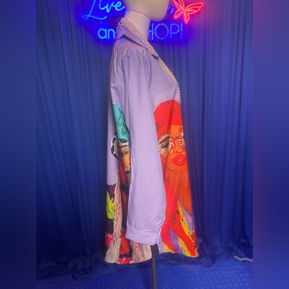 👚Stylish Oversized Buttoned Down Shirt: 2 Women w/Sunglasses (Large Prints) 👚 - Picture 4 of 12